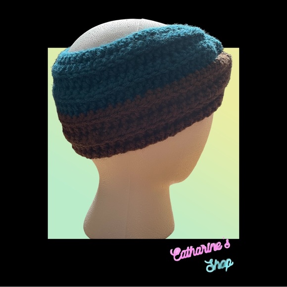 Wizarding School Earwarmer - Child’s - Picture 2 of 2